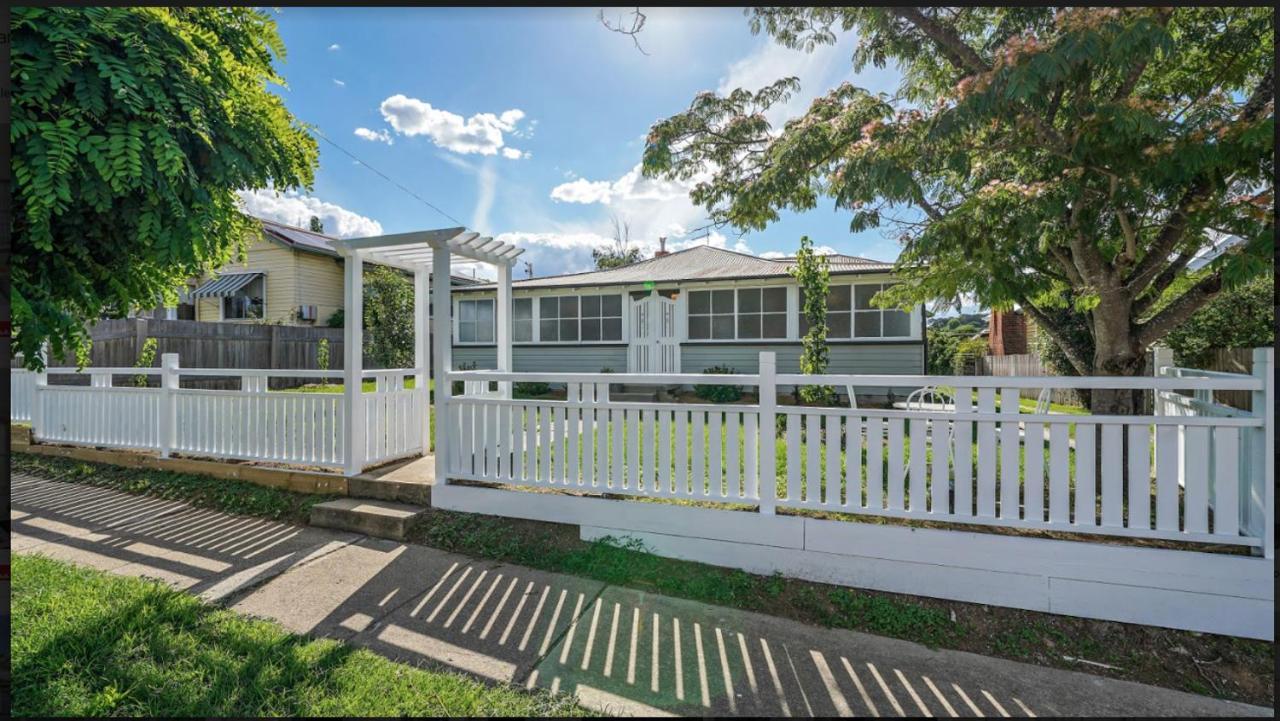 "Donnelly House" Villa Tenterfield Eksteriør billede